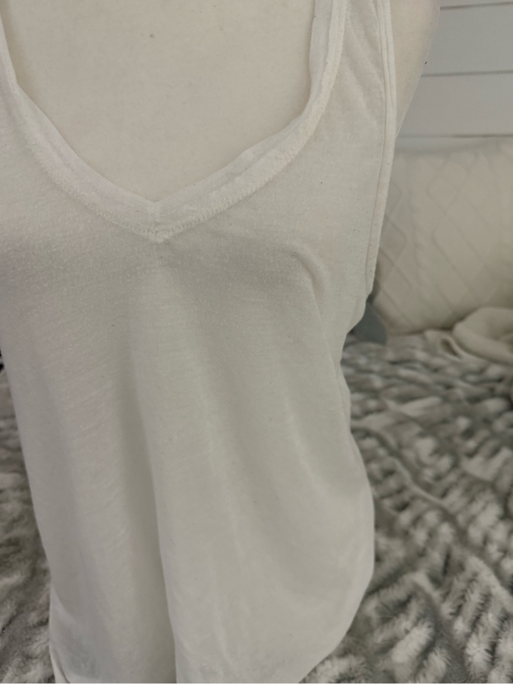 We The Free White V-Neck Tank Top - Picture 5 of 10